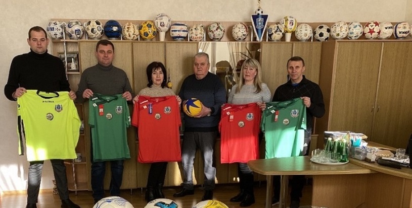 Шановний Станіславе Миколайовичу!